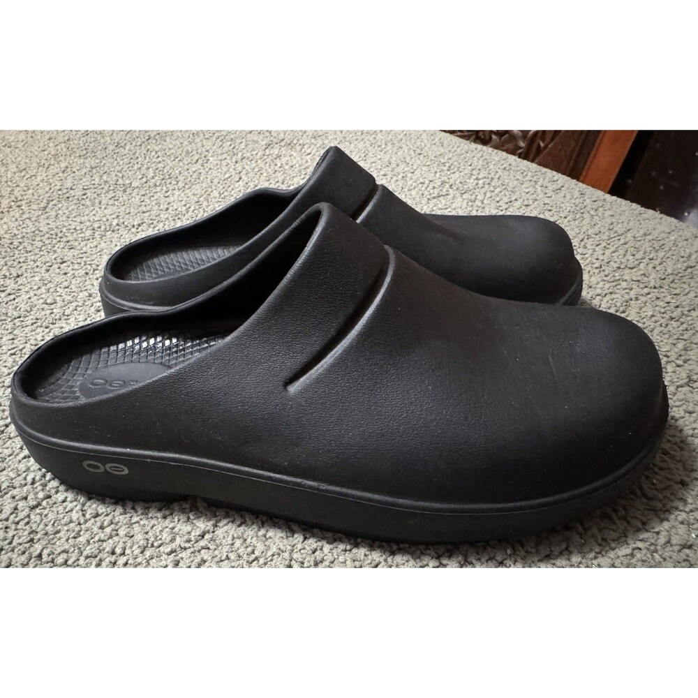 Oofos OOcloog Black Casual Slip On Recovery Unisex Clogs Shoes Size W7 & M5
